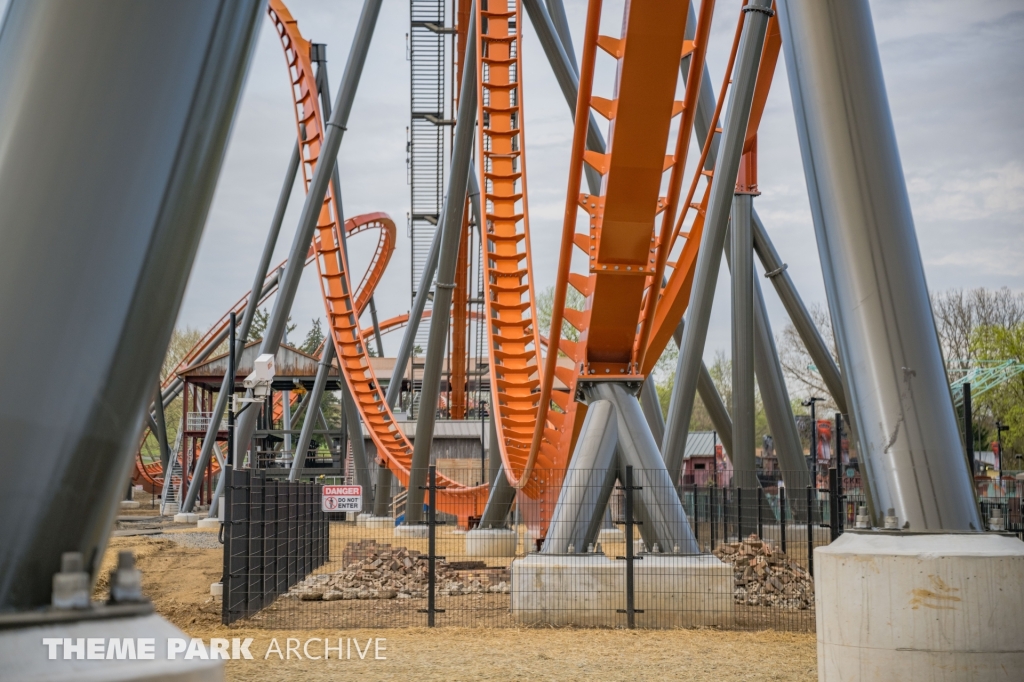 Iron Menace at Dorney Park