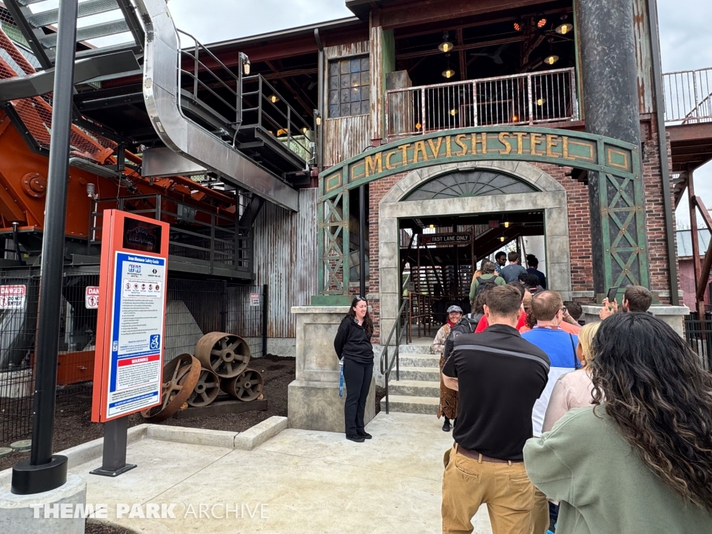 Iron Menace at Dorney Park