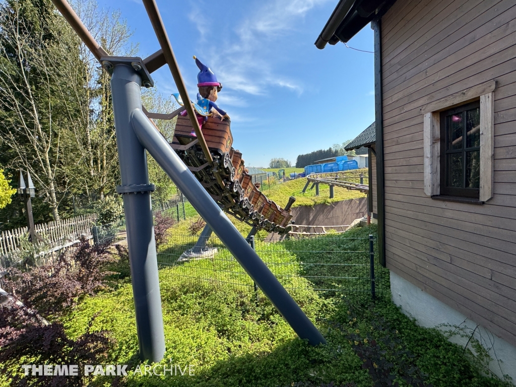 Fridolin's verruckter Zauberexpress at Fantasiana Erlebnispark Strasswalchen