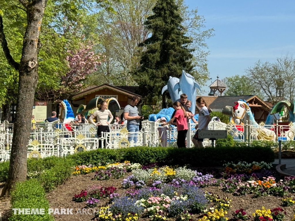 Schwanenkarussell at Bayern Park