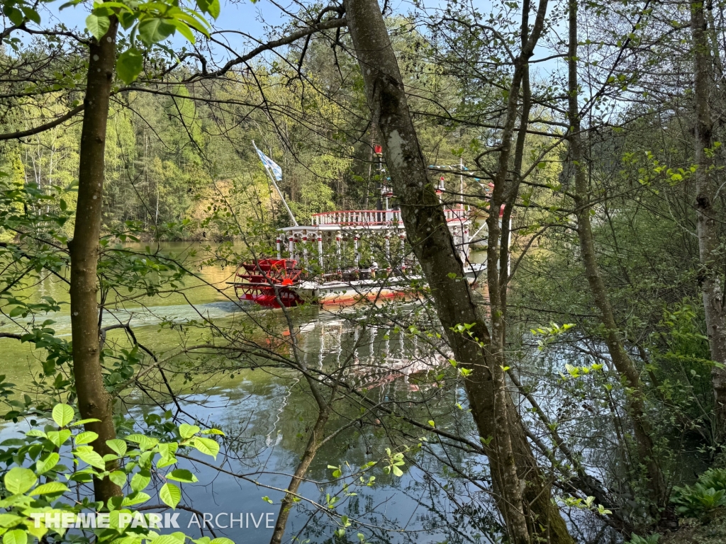 Raddampfer at Bayern Park