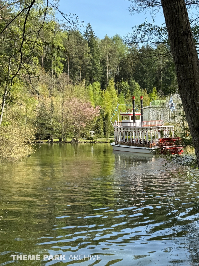 Raddampfer at Bayern Park