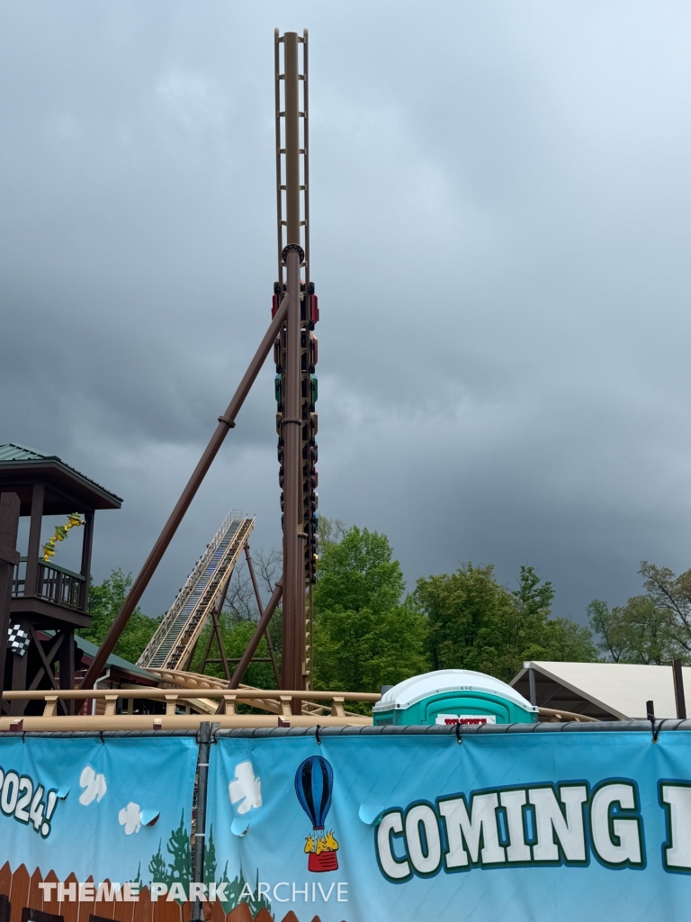 Snoopy's Soap Box Racers at Kings Island