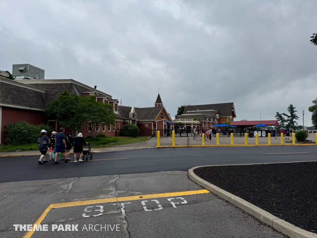 Entrance at Kentucky Kingdom