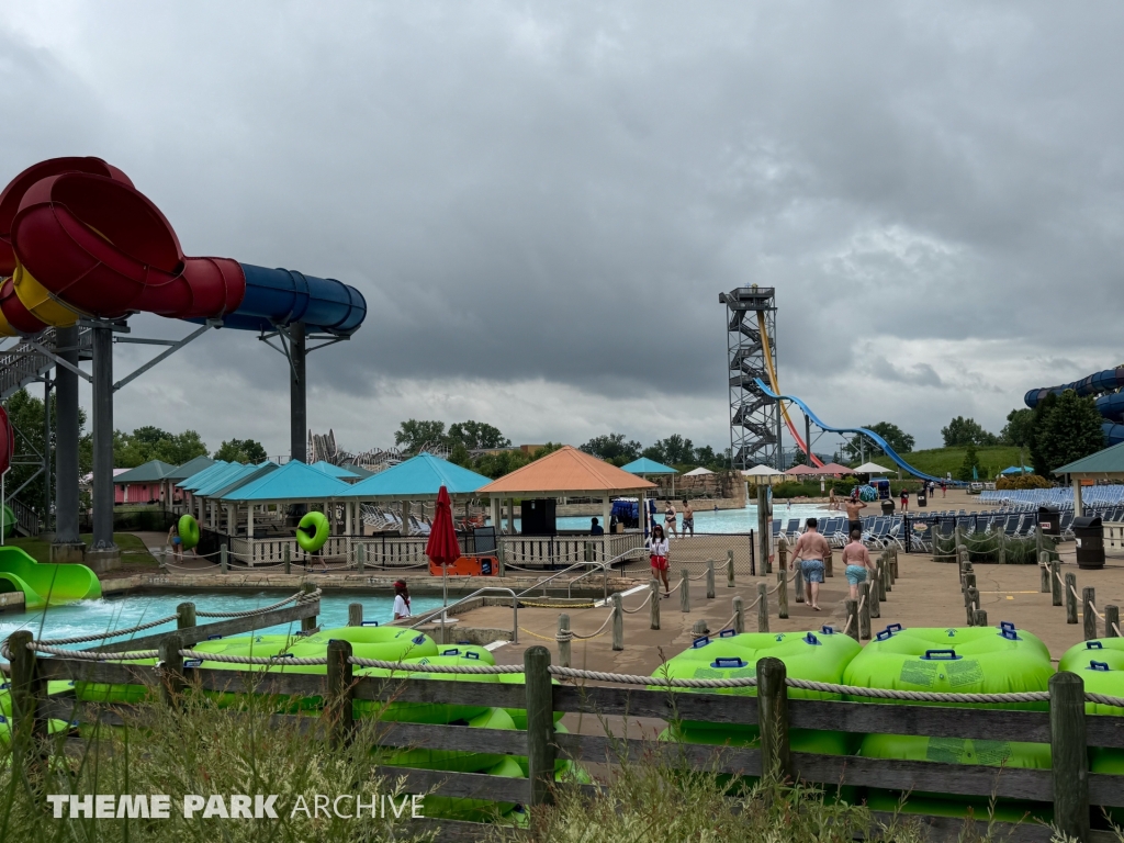 Hurricane Bay at Kentucky Kingdom