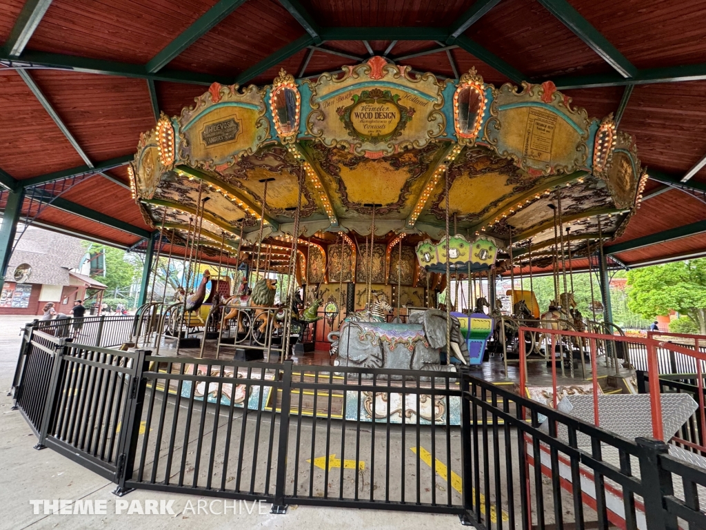 Bella Musica at Kentucky Kingdom