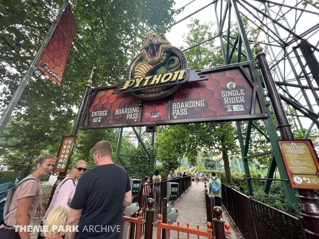 Python at Efteling