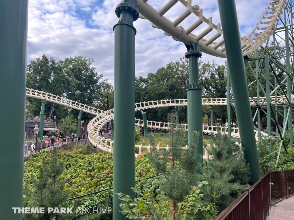 Python at Efteling