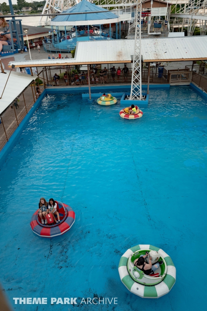 Boogie Boats at Indiana Beach