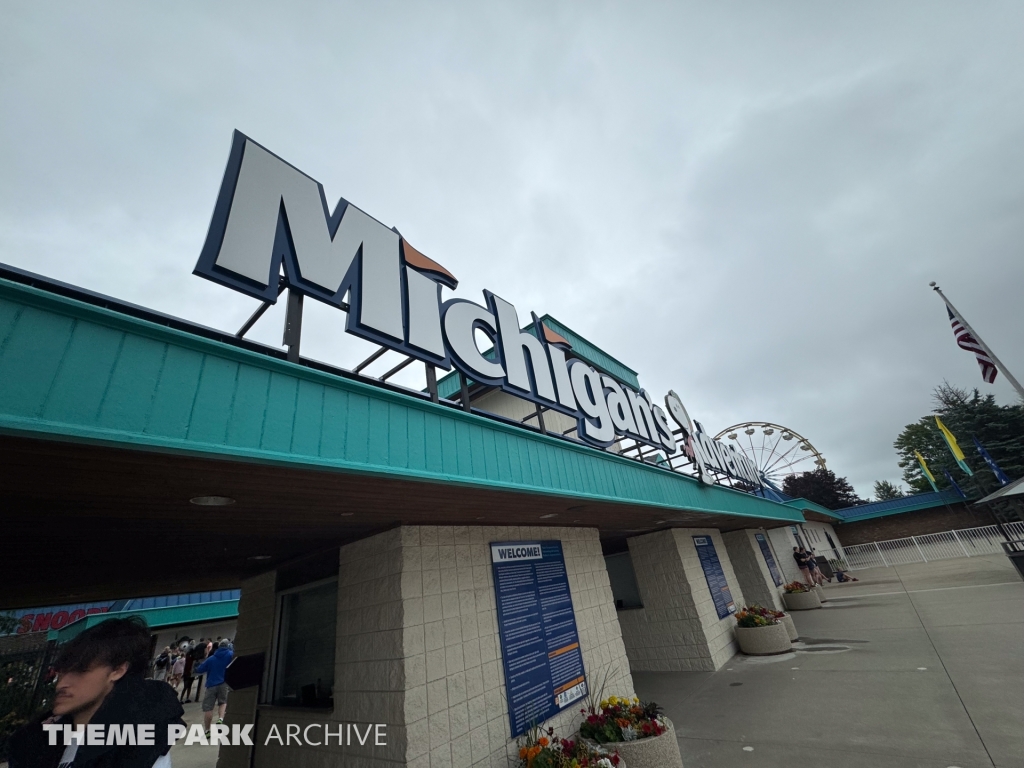 Entrance at Michigan's Adventure