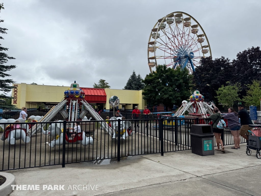 Elephants at Michigan's Adventure