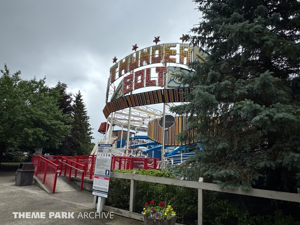 Thunderbolt at Michigan's Adventure