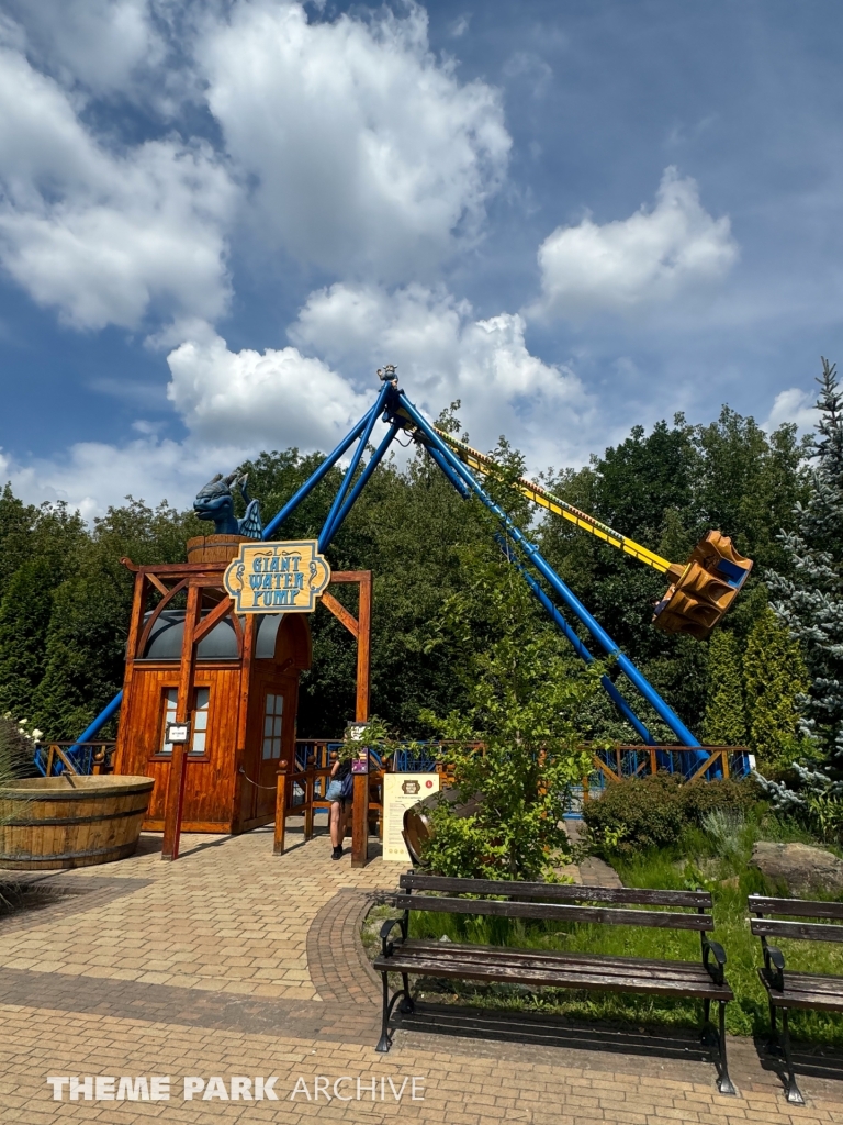 Giant Water Pump at Legendia