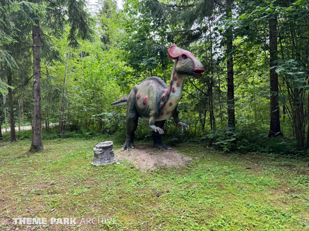 Dinozaurų Parkas at Raubonių Parkas