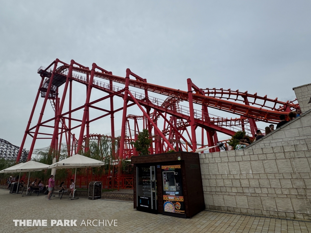 Roller Coaster Mayan at Energylandia