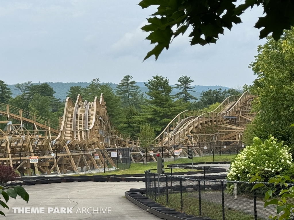 The Bobcat at Great Escape