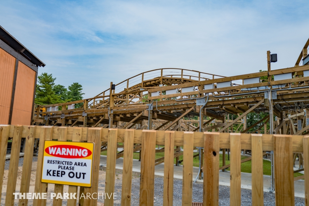 The Bobcat at Great Escape