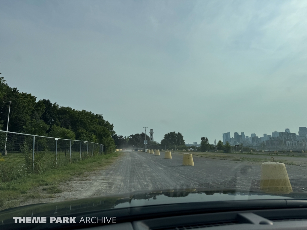 Parking at La Ronde