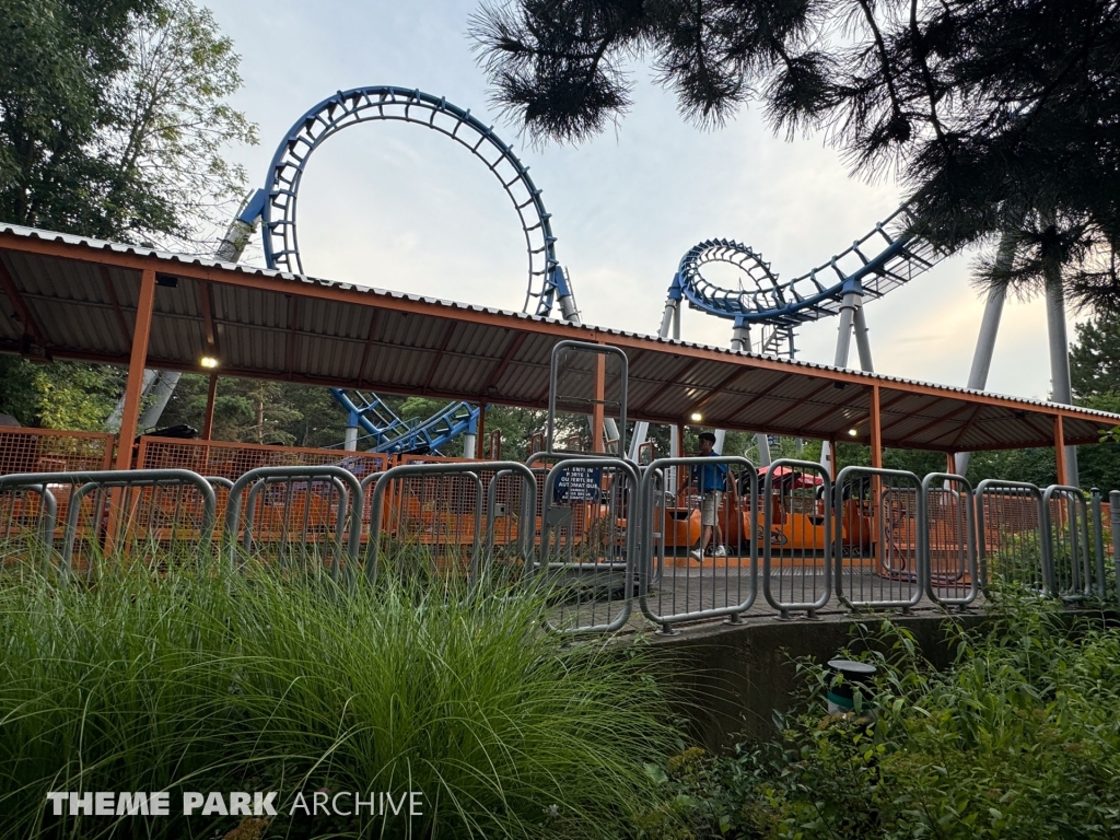 Le Boomerang at La Ronde