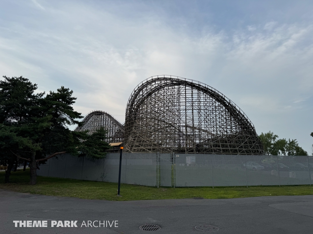 Monstre at La Ronde