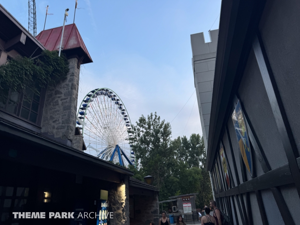 Dragon at La Ronde