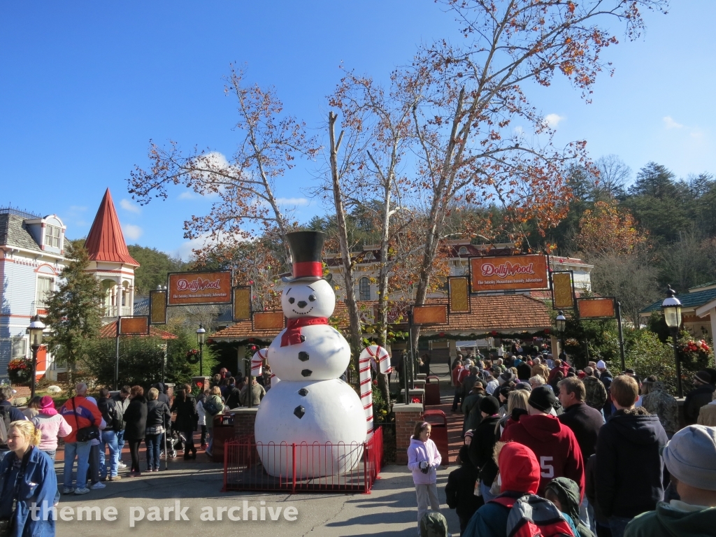 Showstreet at Dollywood