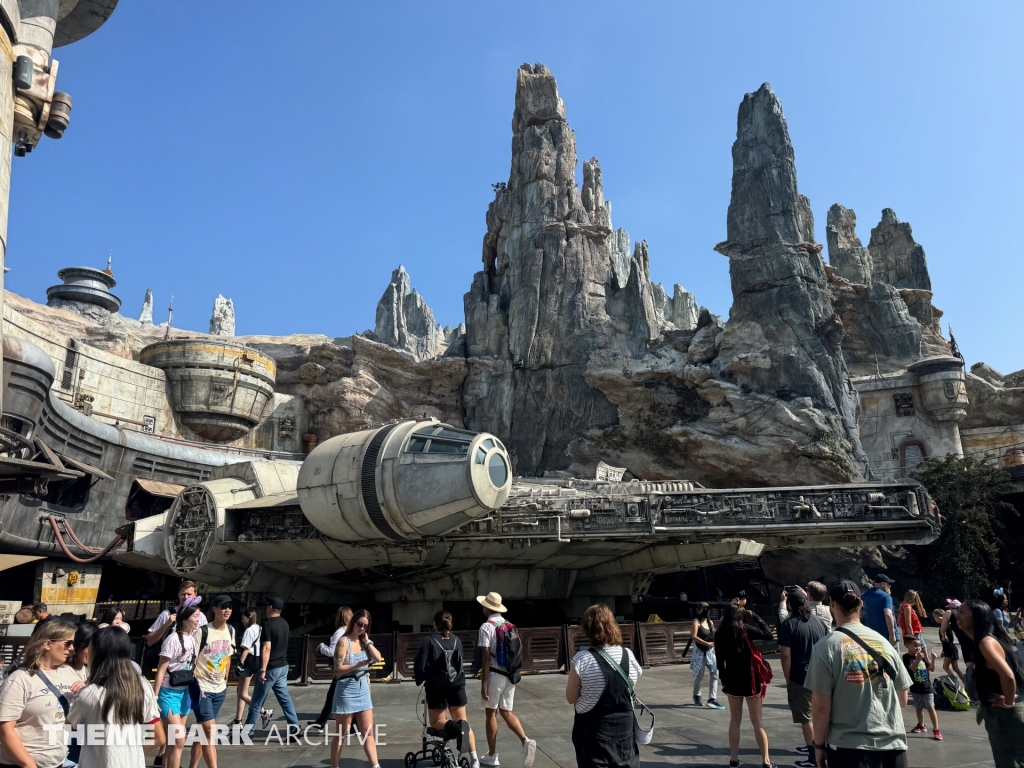 Millennium Falcon Smugglers Run at Disney California Adventure