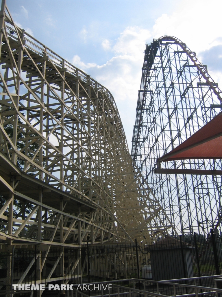 Steel Force at Dorney Park