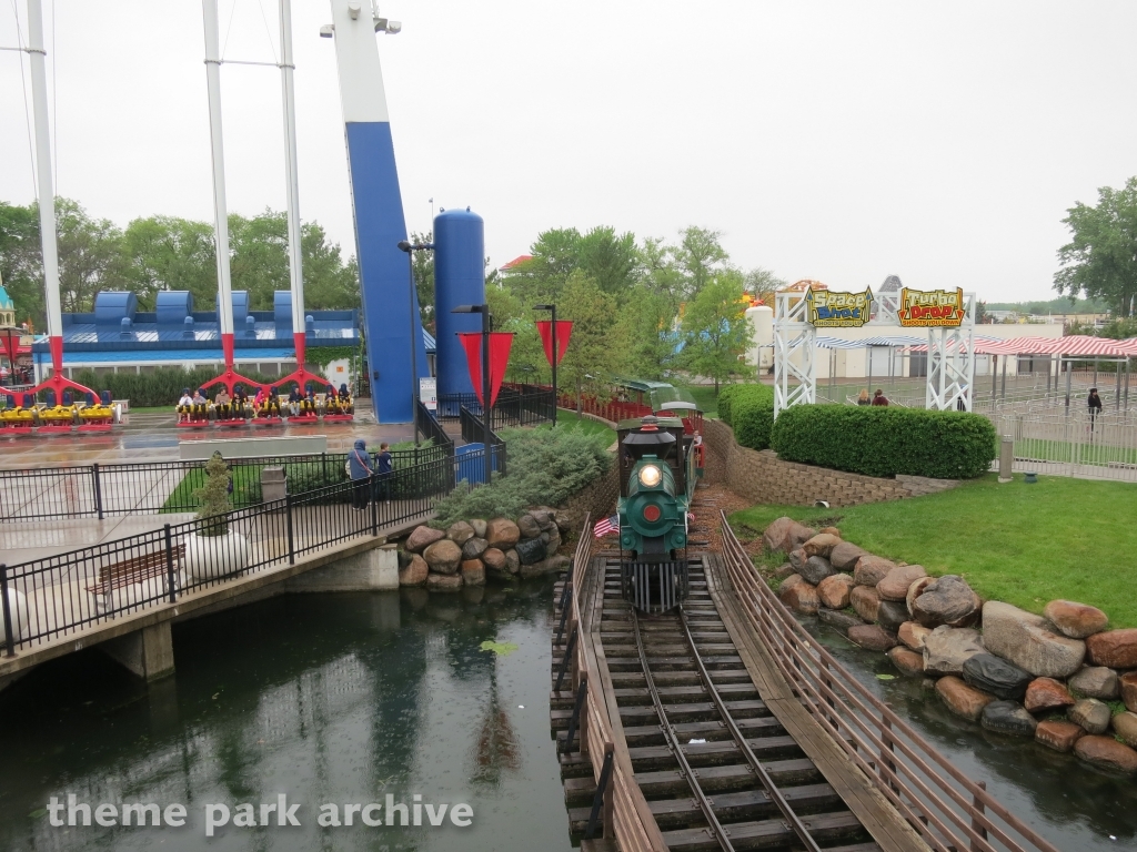 Train at Valleyfair