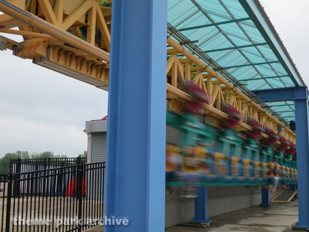 Steel Venom at Valleyfair