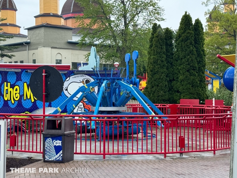 Planet Snoopy at Cedar Point