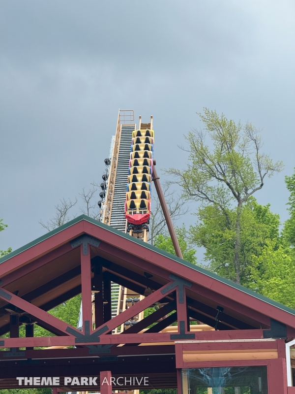 Snoopy's Soap Box Racers at Kings Island