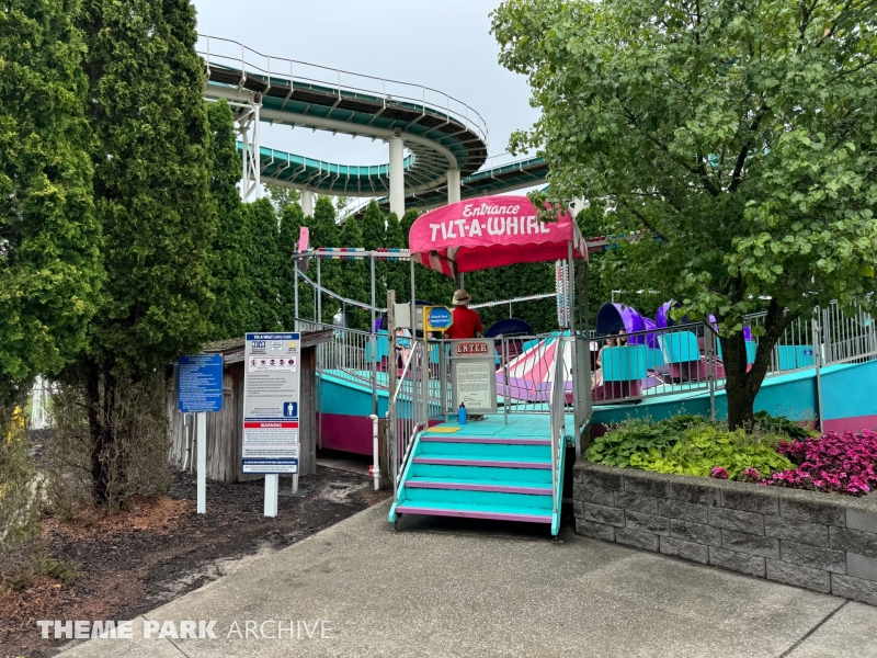 Tilt a Whirl at Michigan's Adventure | Theme Park Archive