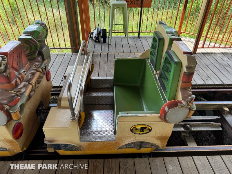 Kombo Coaster at Indianapolis Zoo