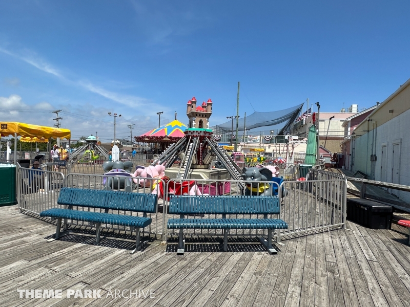 Kiddie Rides at Jenkinson's Boardwalk