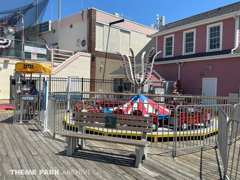 Kiddie Rides at Jenkinson's Boardwalk