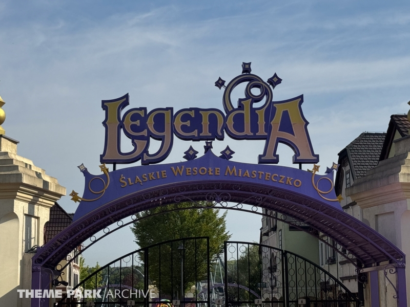 Entrance at Legendia