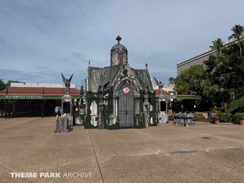 Entrance   Exit at Busch Gardens Tampa