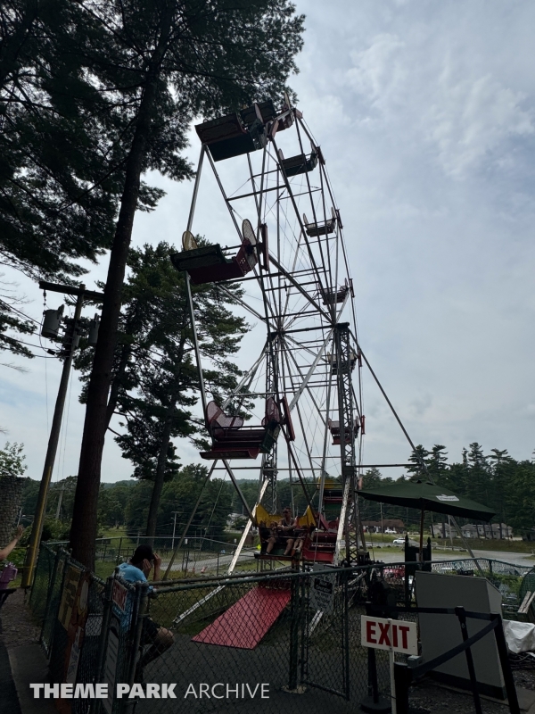 Ferris Wheel at Lake George Expedition Park