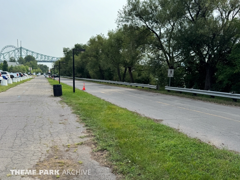 Parking at La Ronde