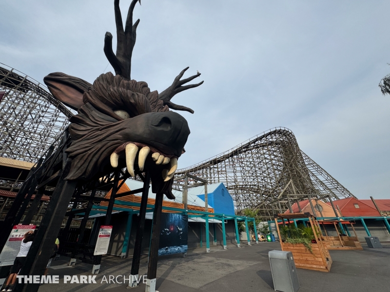 Monstre at La Ronde