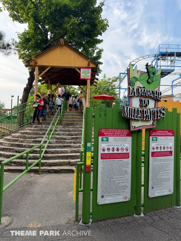 La Marche du Mille Pattes at La Ronde