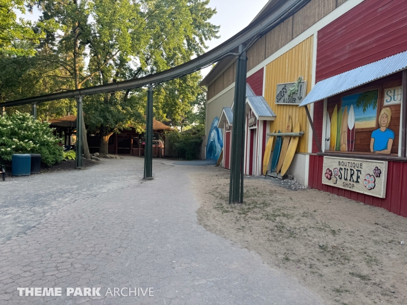 The Orient Express Aerial Train at Zoo de Granby