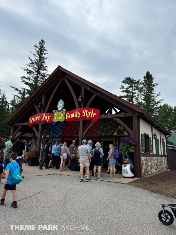 Entrance at Santa's Village