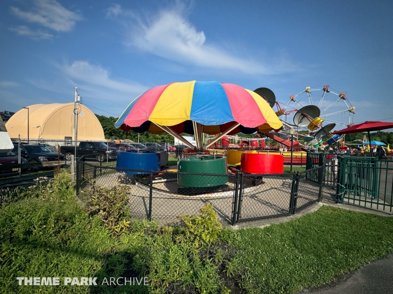 Rock Spin Roll at Huck Finn's Playland | Theme Park Archive