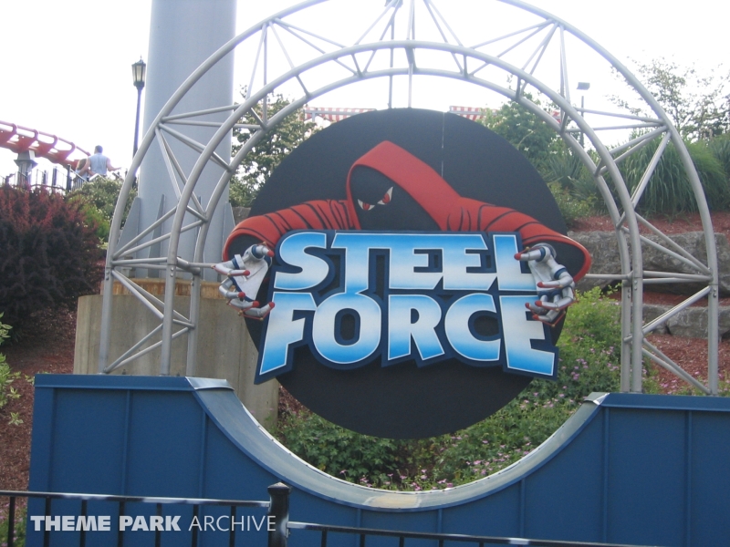 Steel Force at Dorney Park