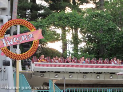 Six Flags New England