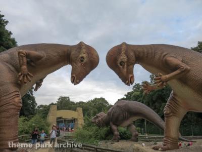 dinosaur land drayton manor