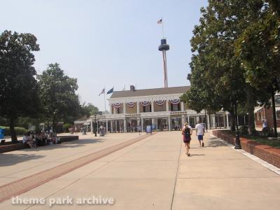 Carowinds