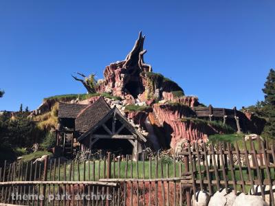 Splash Mountain